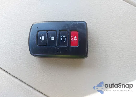 2019 Toyota Highlander Xle z USA, uszkodzony, nr VIN 5TDKZRFH2KS551711